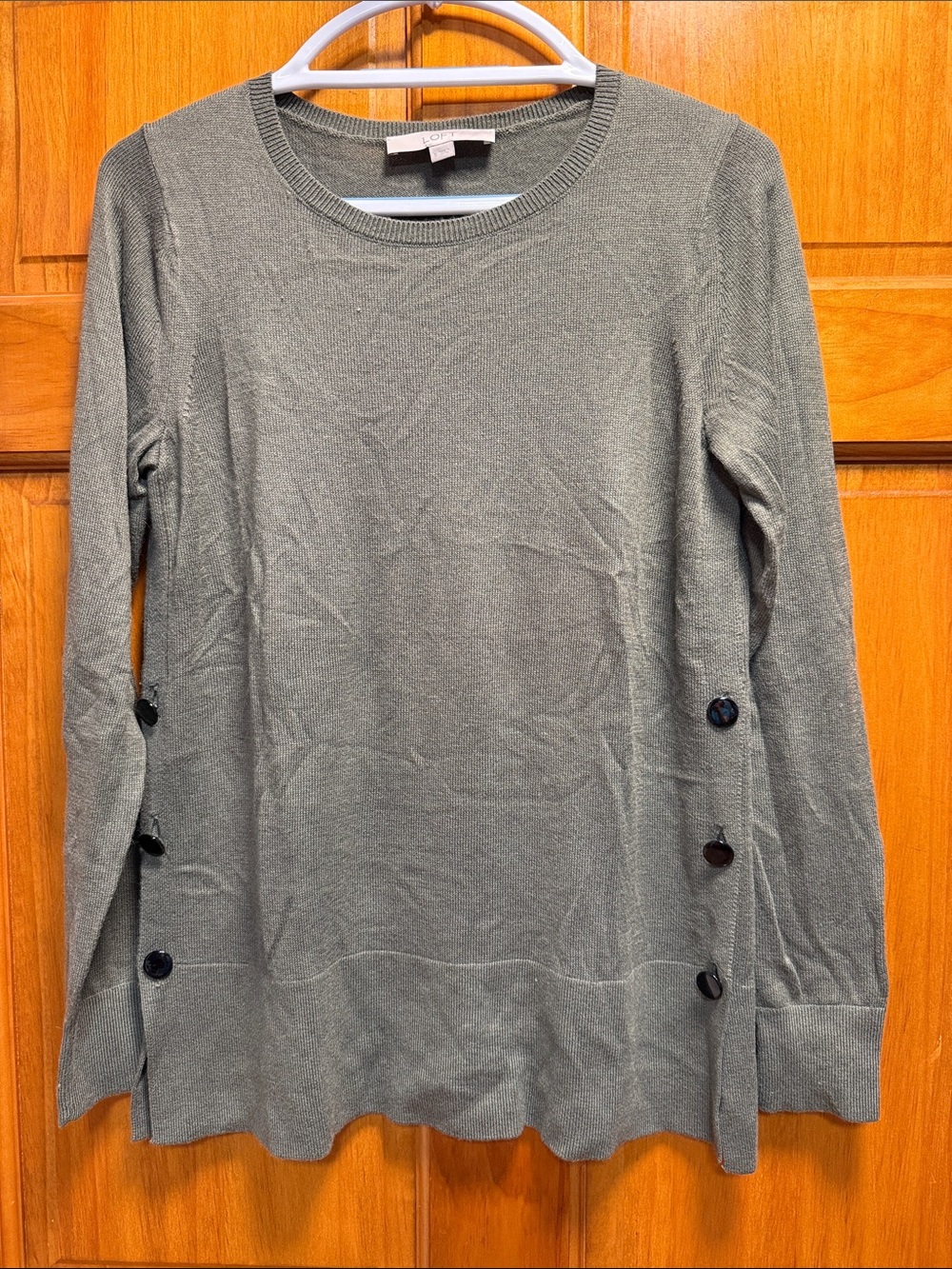 Women’s Crewneck Button-Accent Sweater — Olive Green